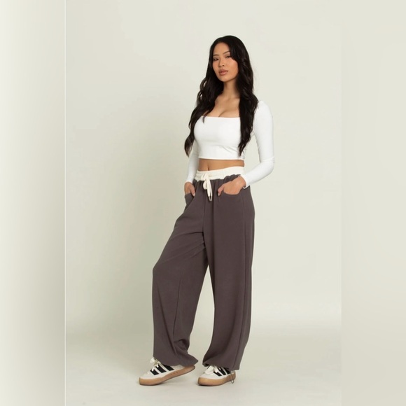 NWT Gold Hinge Charcoal Wide Leg Pants - Picture 5 of 9